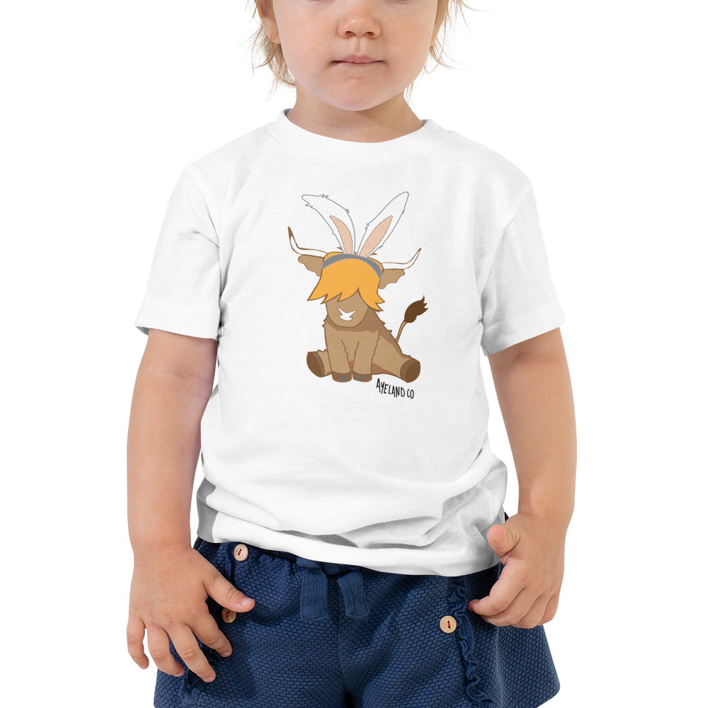 Adorable Highland cow easter t-shirt for girls