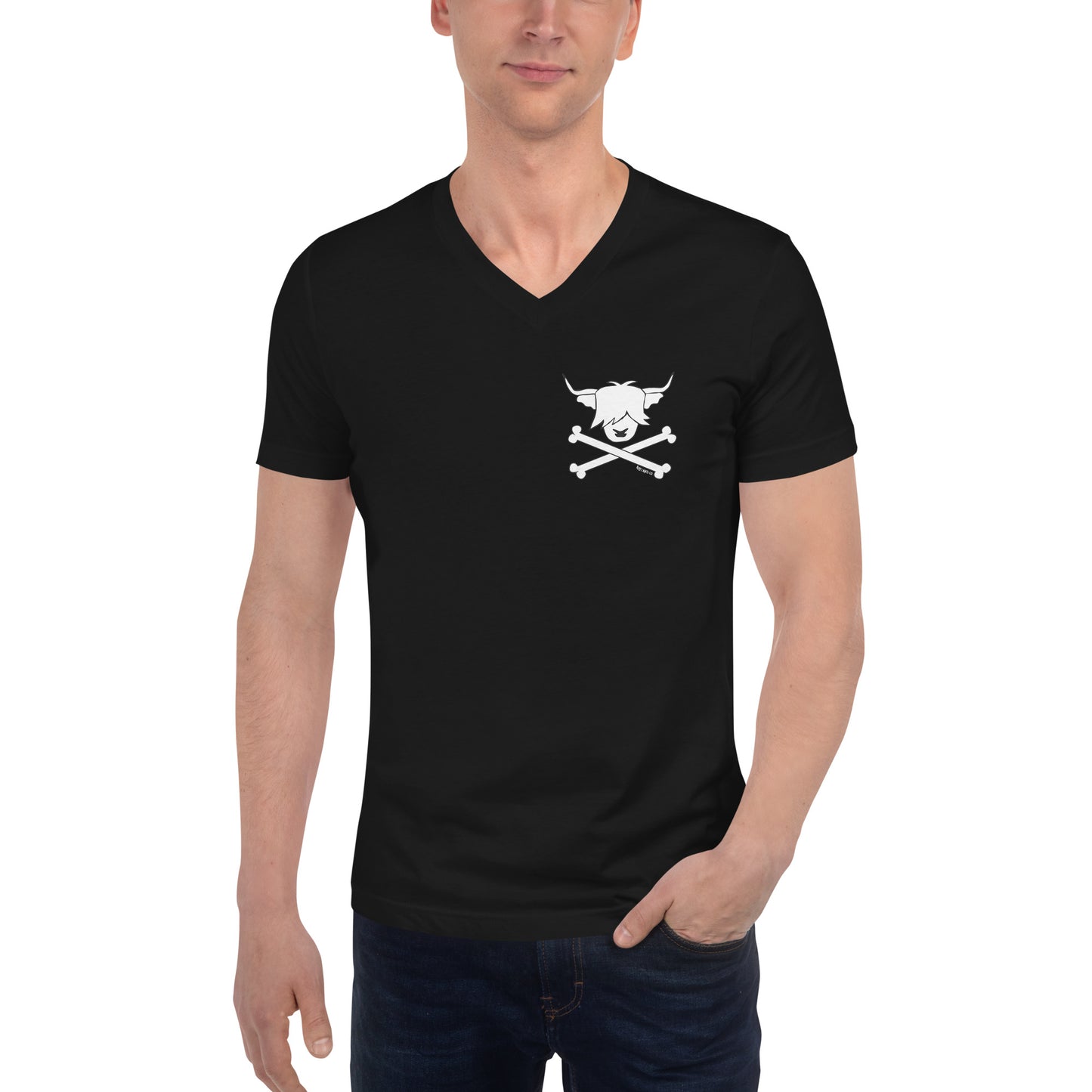 Highland cow pirate skull crossbones t-shirt